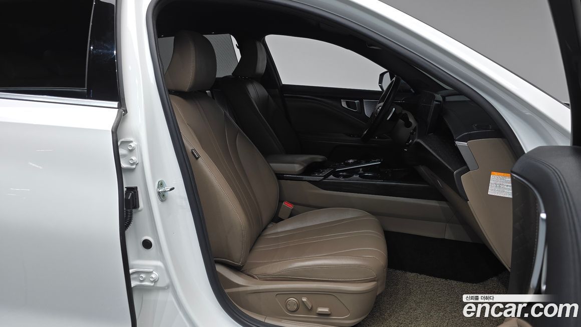 Kia K8 2023