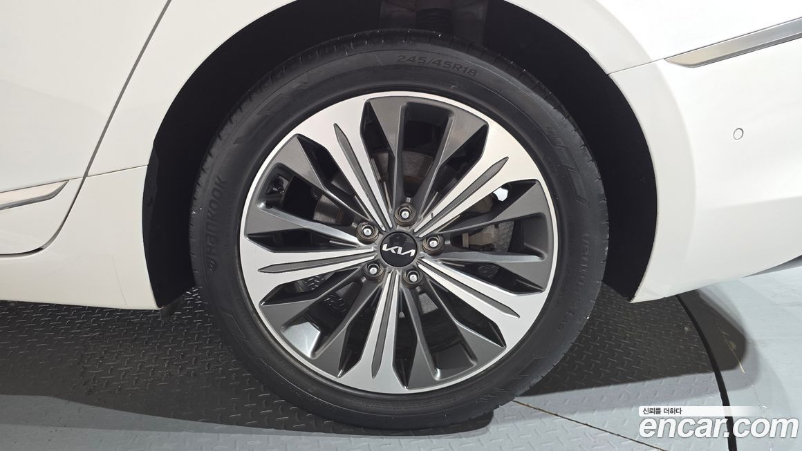 Kia K8 2023