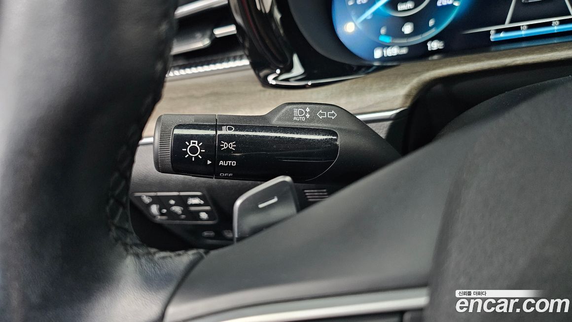 Kia K5 2023