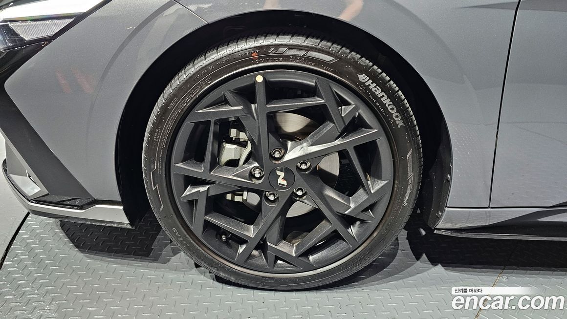 Hyundai AVANTE 2024