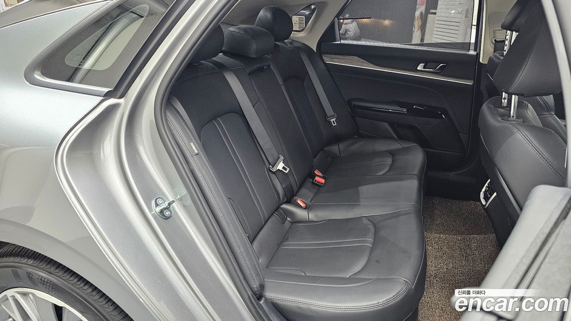 Kia K5 2023