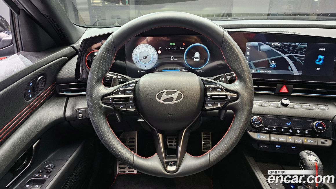 Hyundai AVANTE 2024