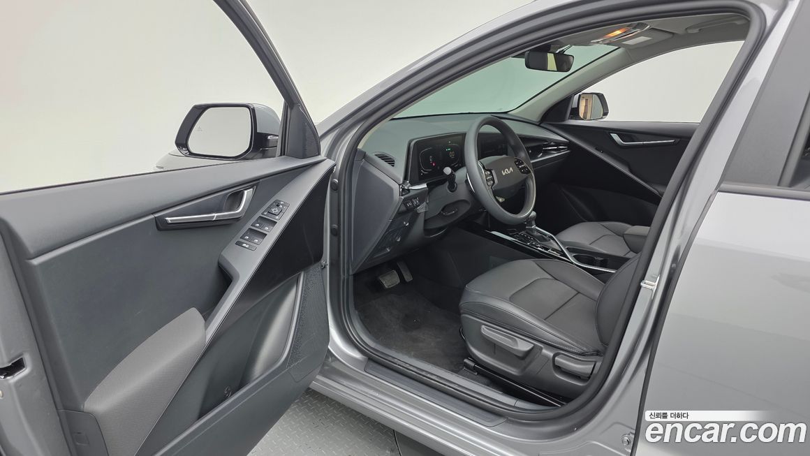 Kia Niro 2025