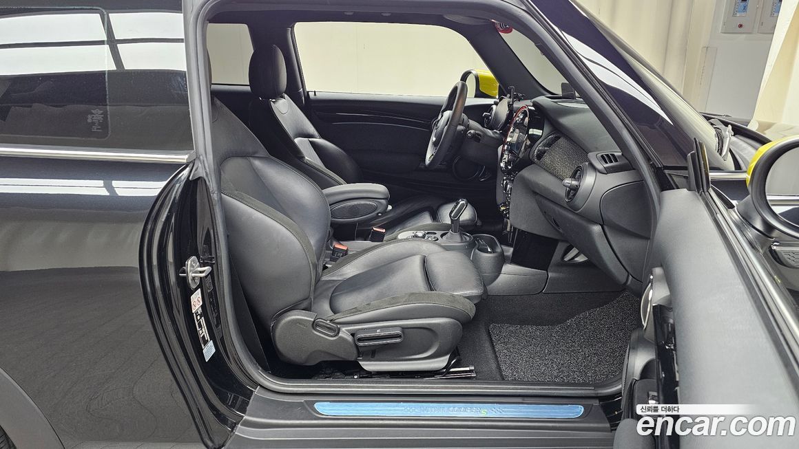 Mini Cooper 2023