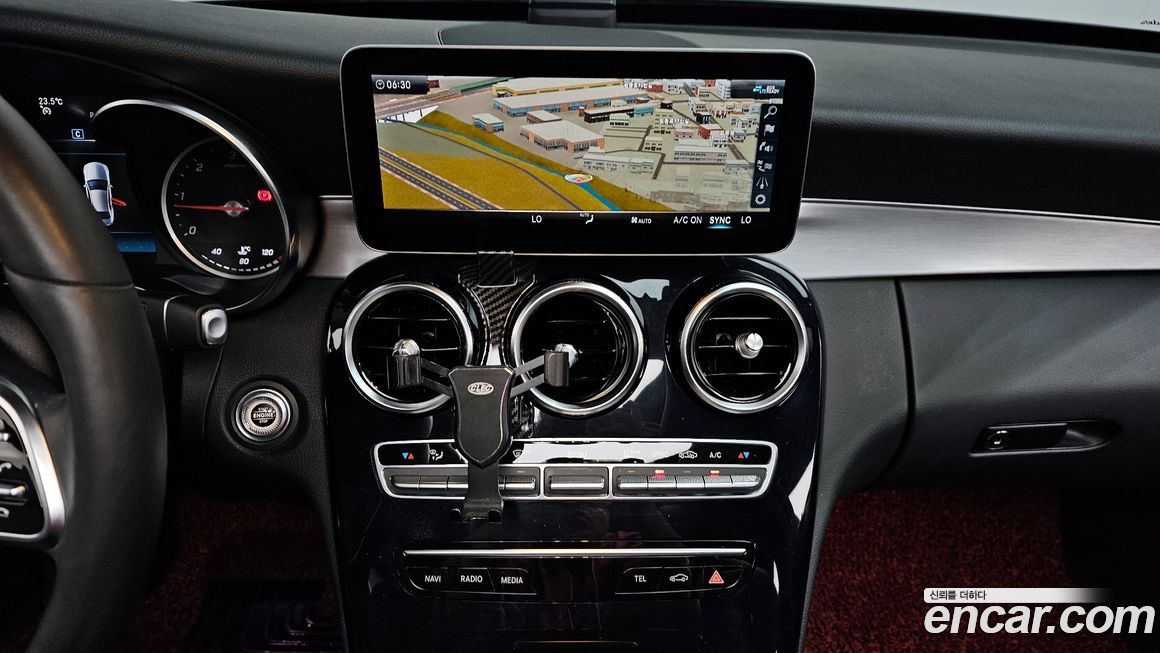 Mercedes-Benz C-Class 2020