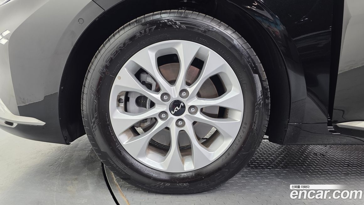 Kia K8 2024