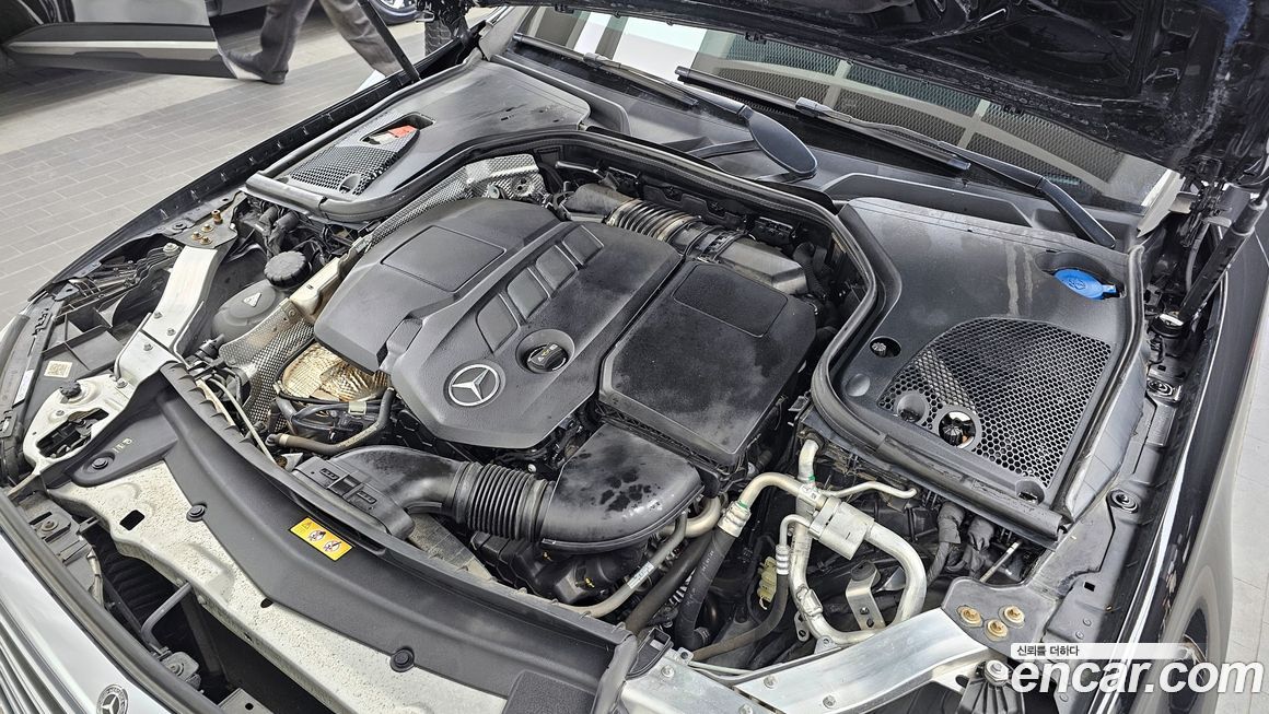Mercedes-Benz E-Class 2020