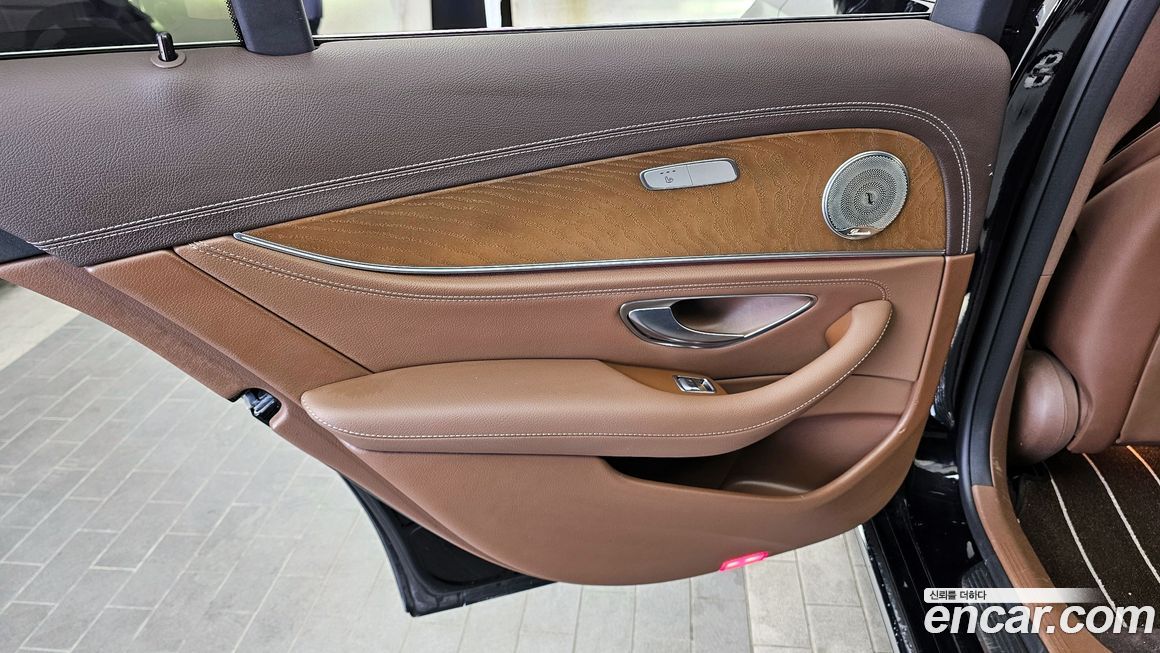 Mercedes-Benz E-Class 2020