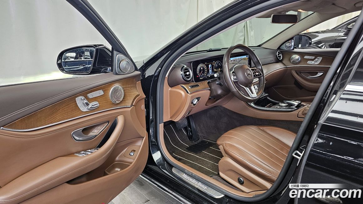 Mercedes-Benz E-Class 2020