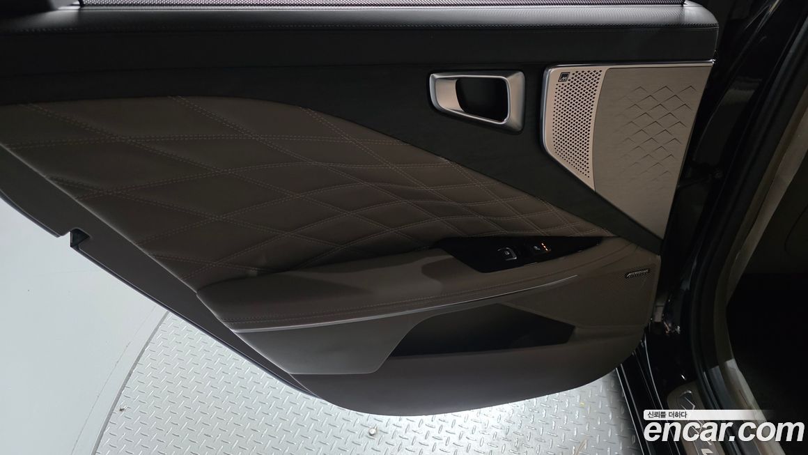 Kia K8 2023
