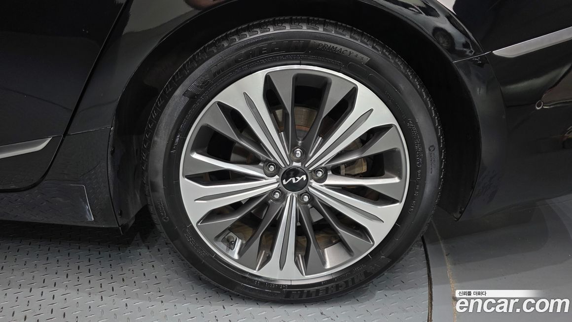 Kia K8 2023
