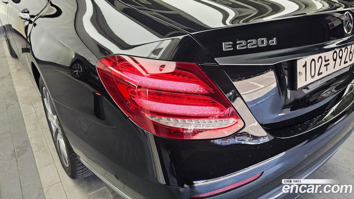 Mercedes-Benz E-Class 2020