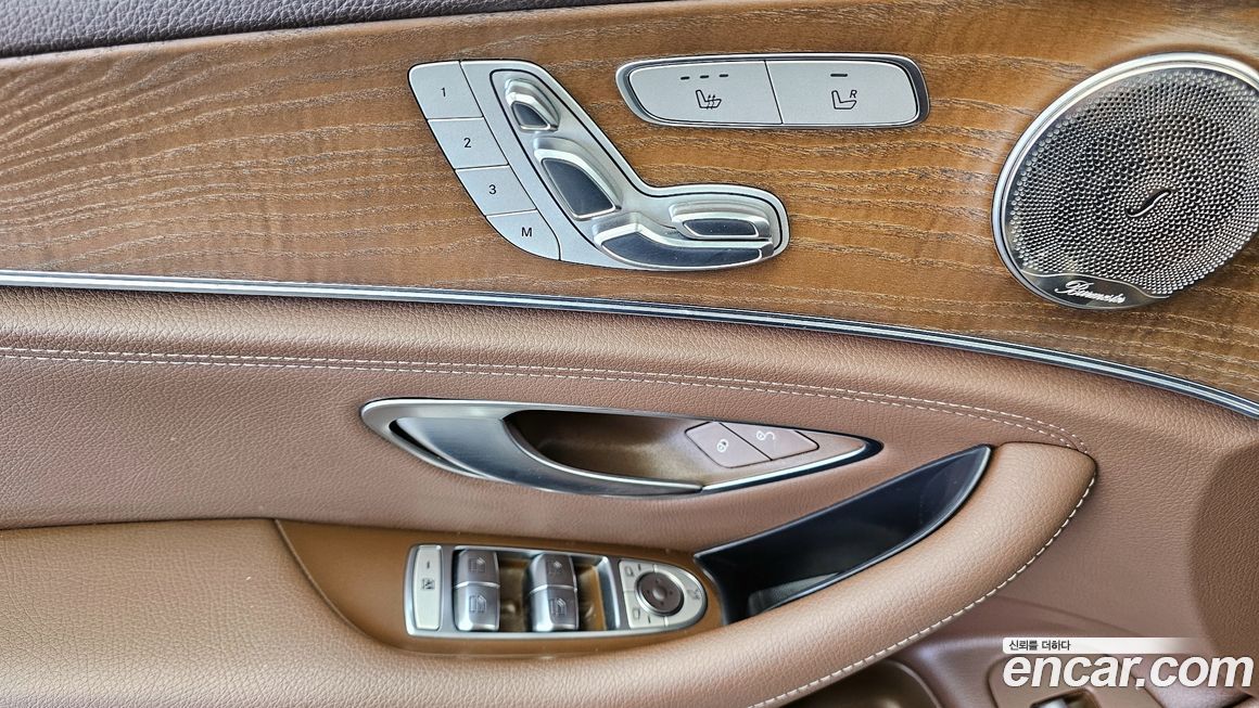 Mercedes-Benz E-Class 2020