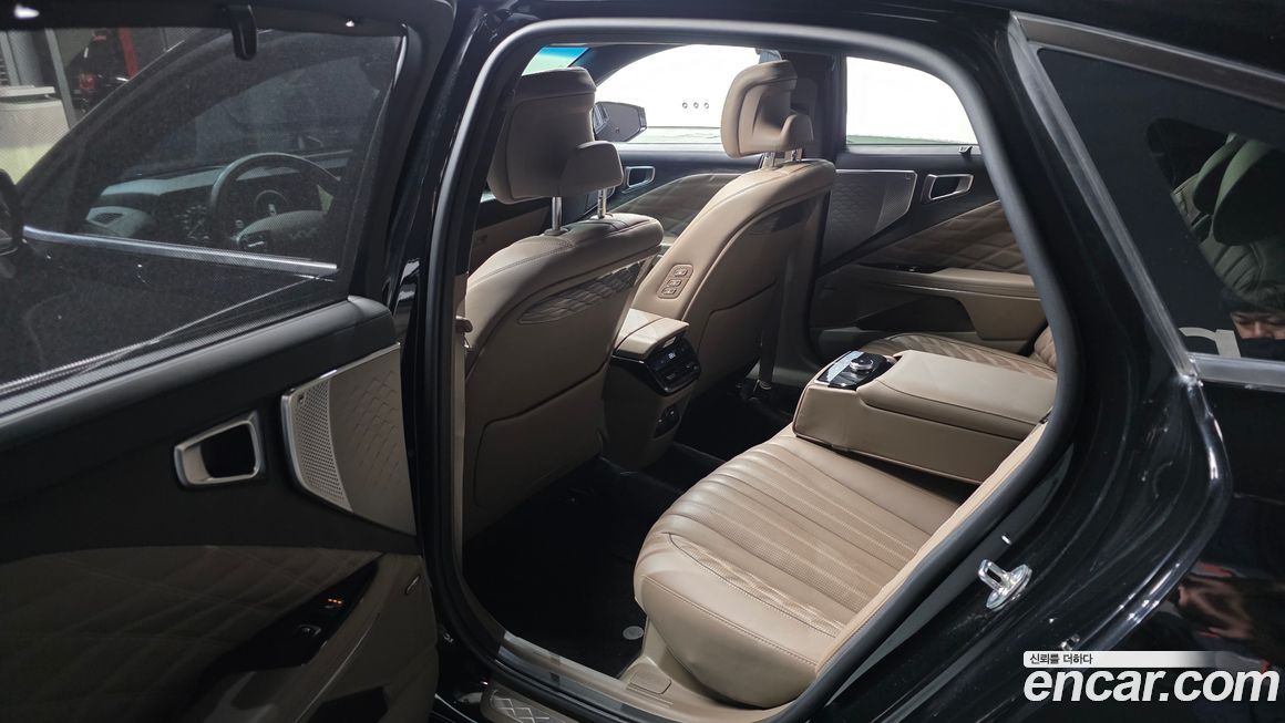 Kia K8 2023