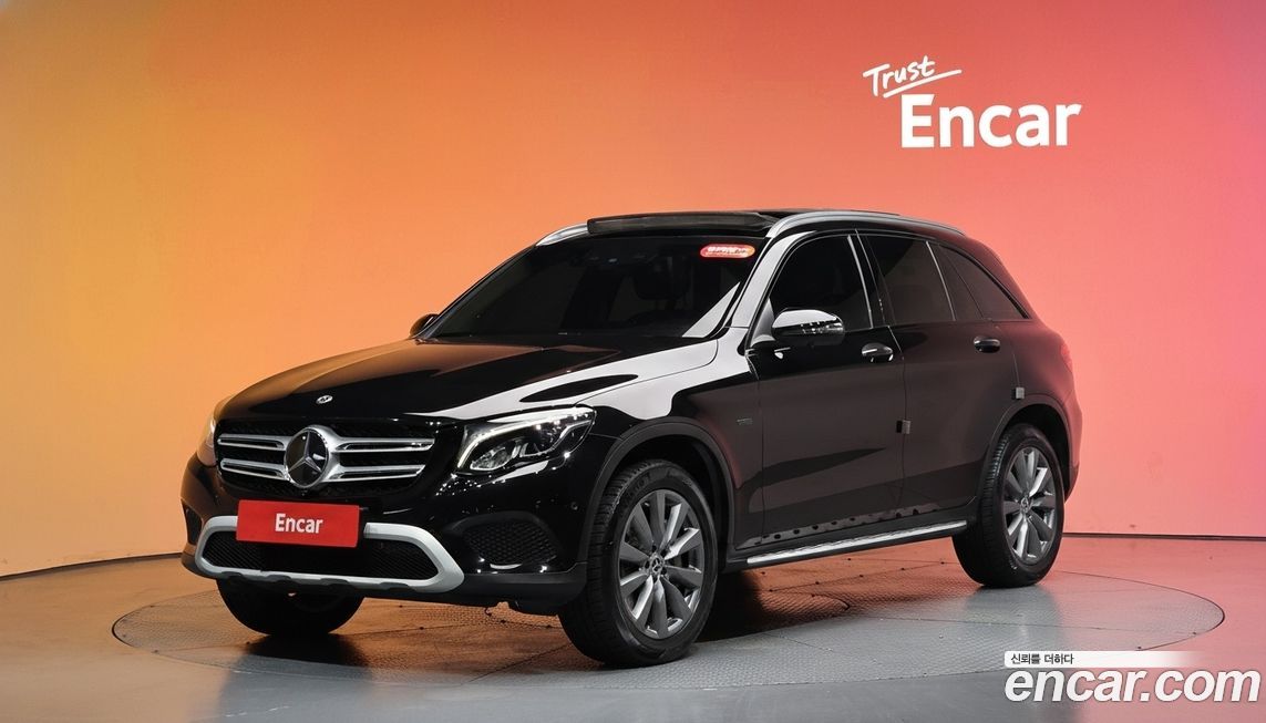 Mercedes-Benz GLC-Class 2019