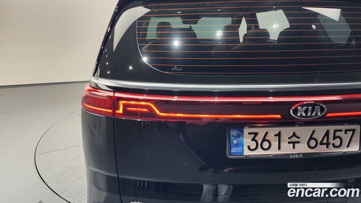 Kia Canival 2021