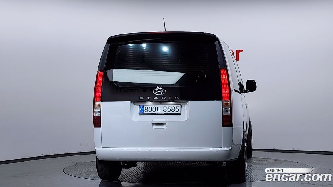Hyundai Staria 2023