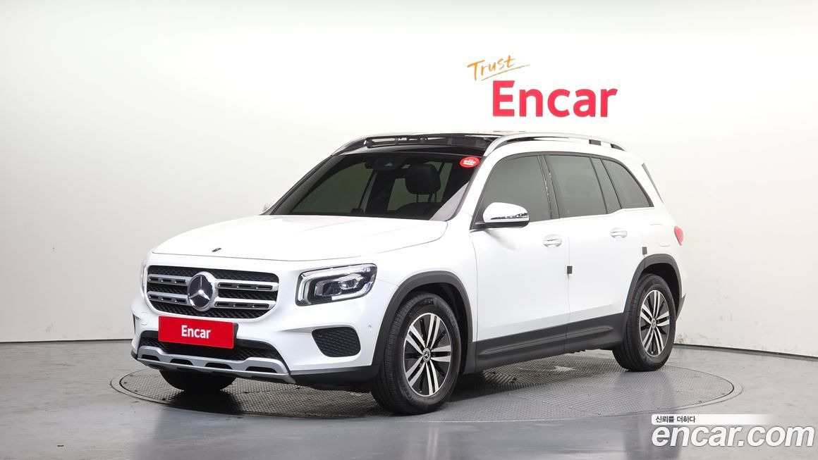 Mercedes-Benz GLB-Class 2021