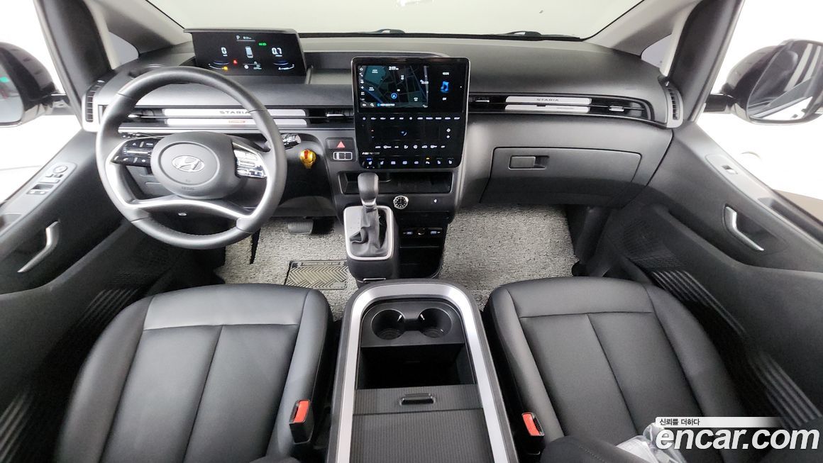 Hyundai Staria 2023