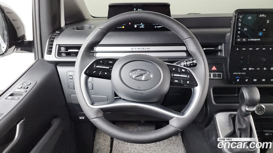Hyundai Staria 2023