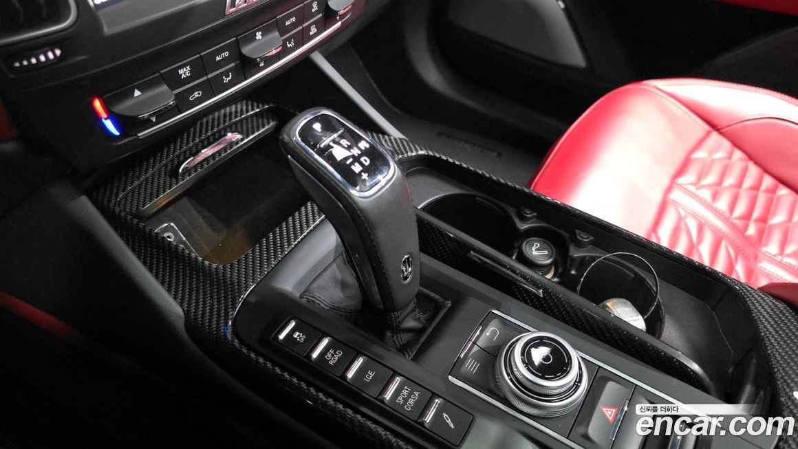 Maserati Levante 2020