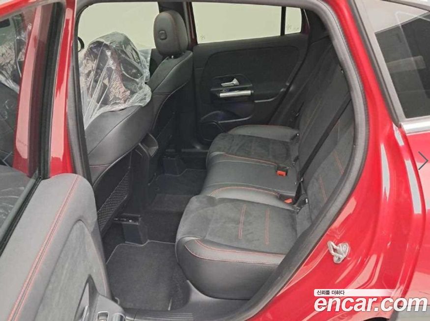 Mercedes-Benz GLA-Class 2020