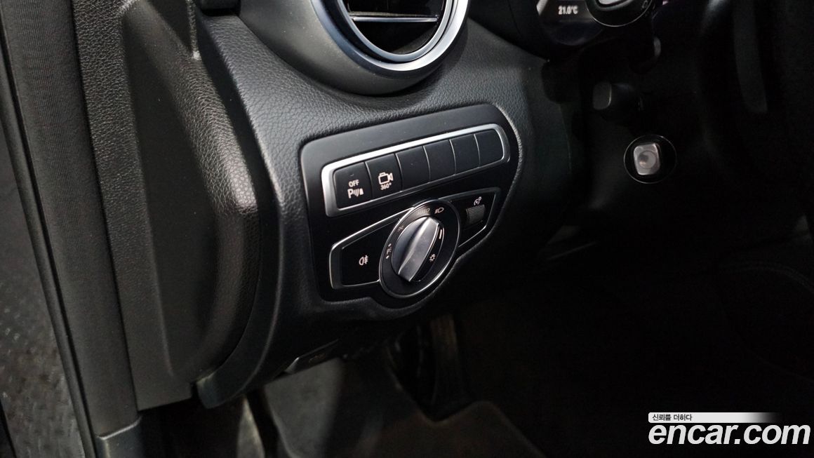 Mercedes-Benz GLC-Class 2019