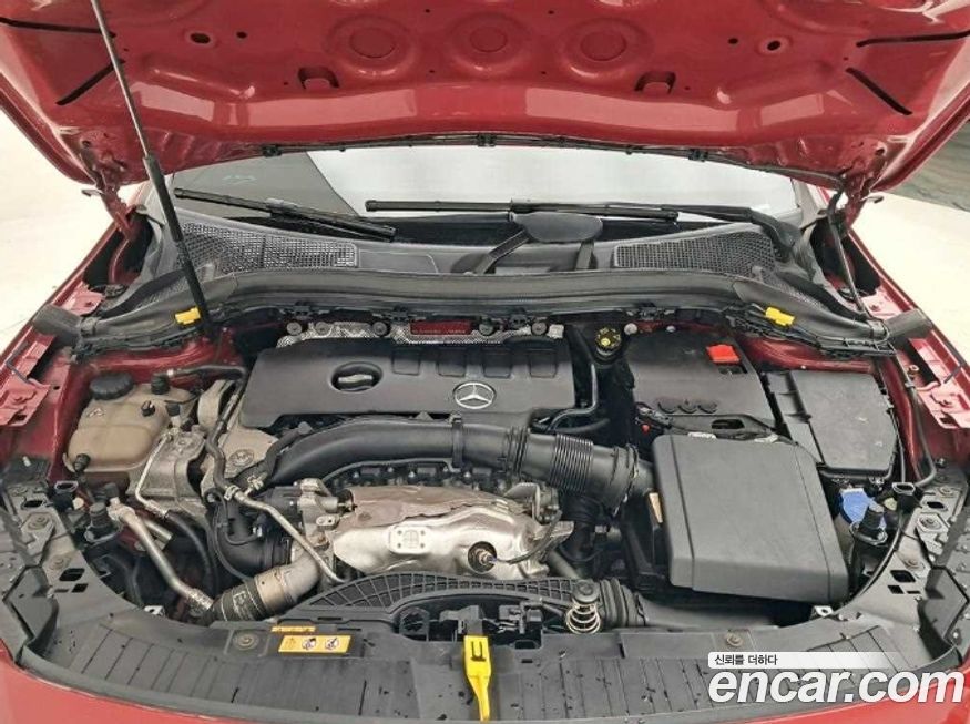 Mercedes-Benz GLA-Class 2020