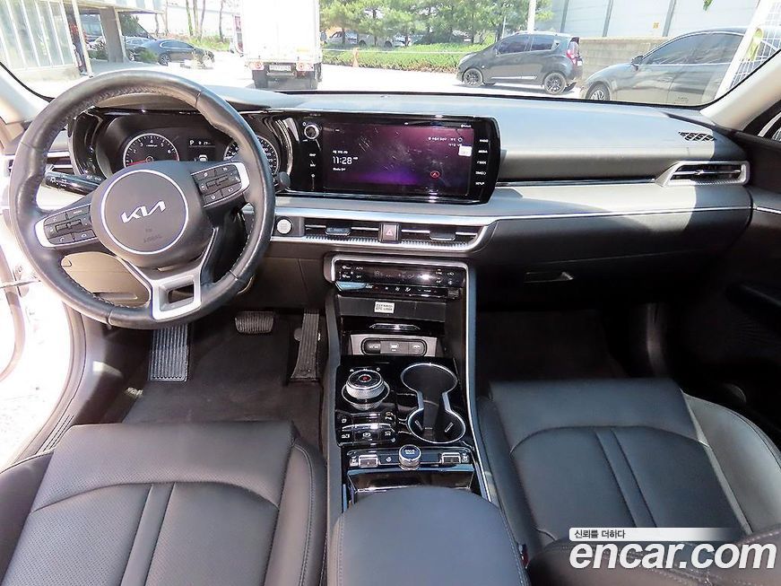 Kia K5 2023