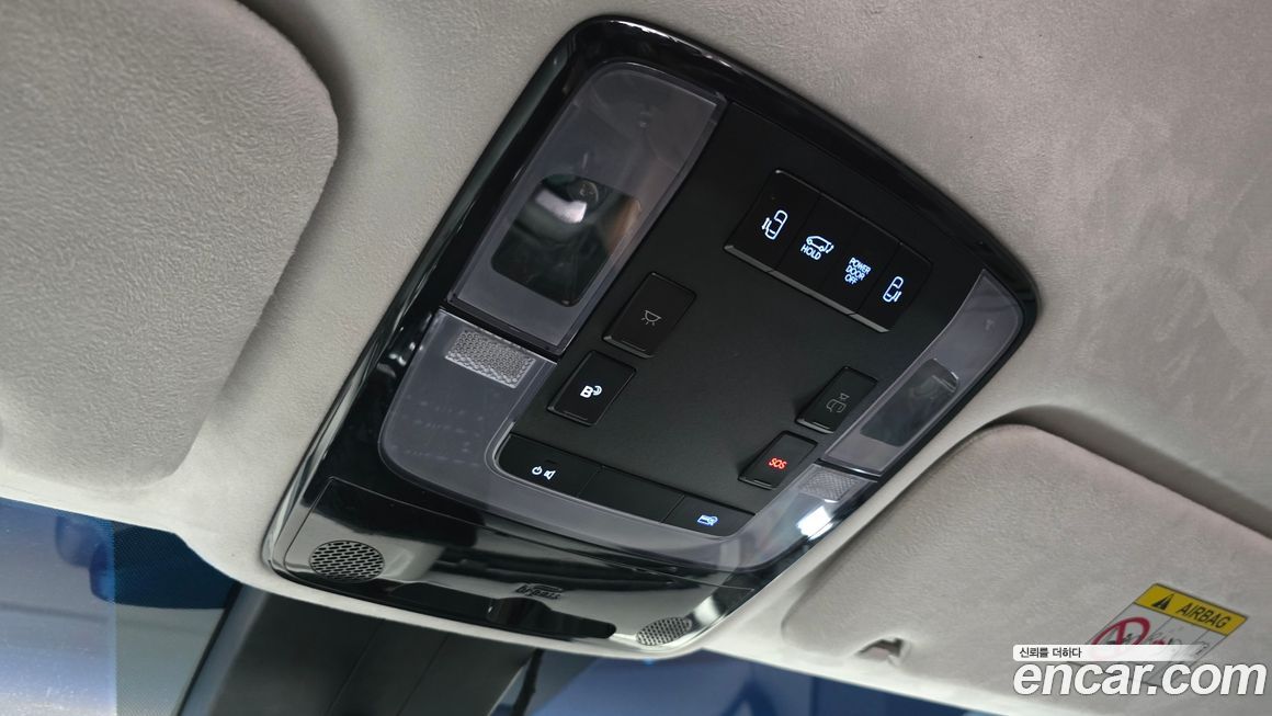 Hyundai Staria 2022