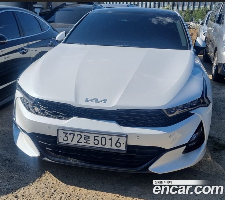 Kia K5 2023