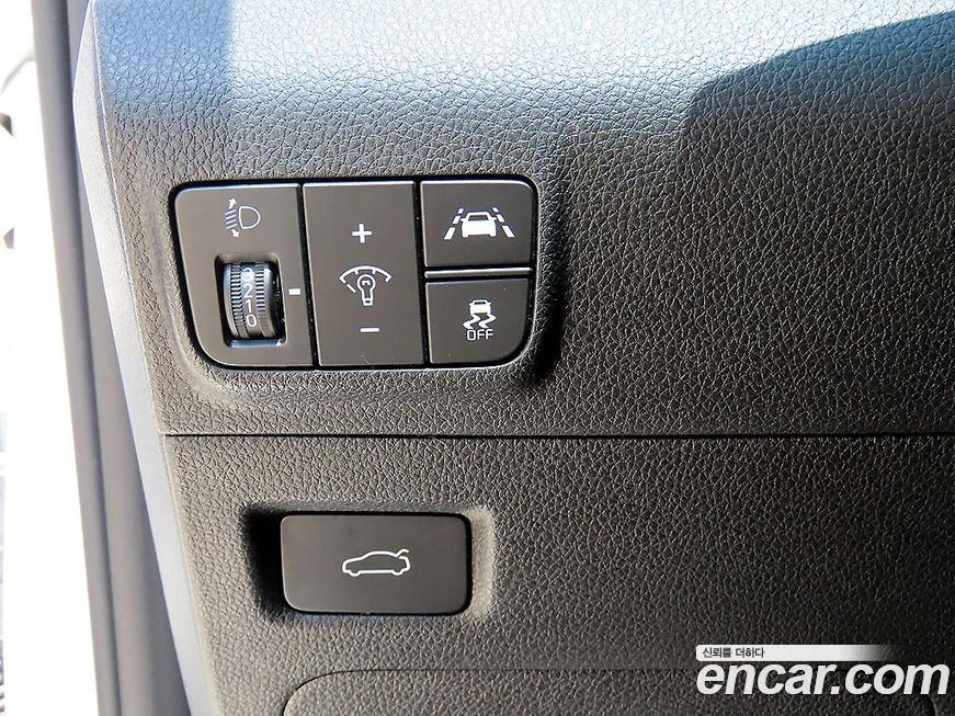 Kia K5 2023