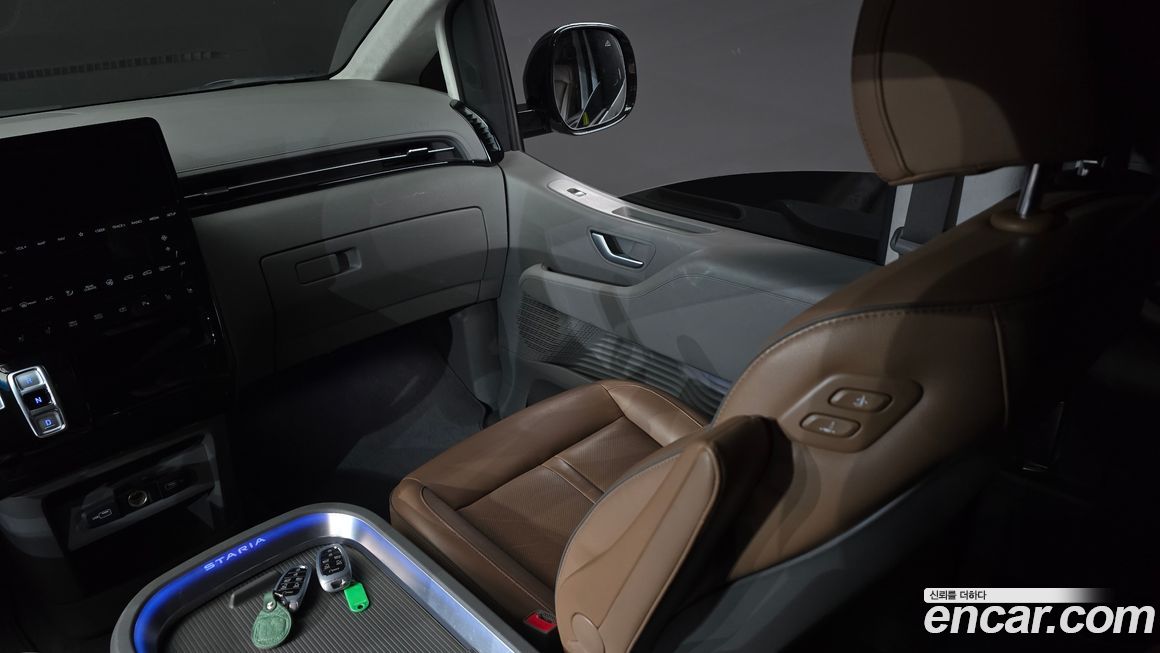 Hyundai Staria 2022