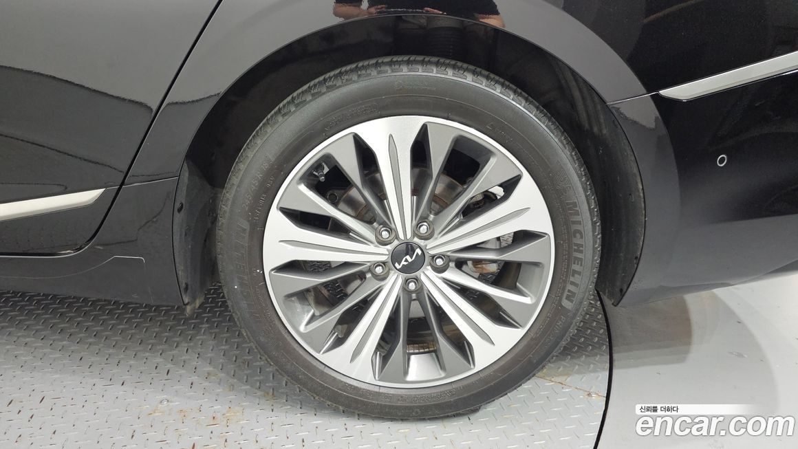 Kia K8 2023