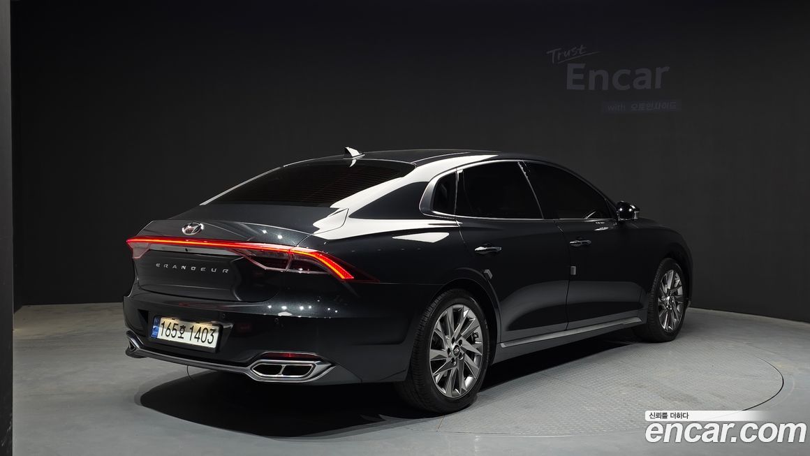 Hyundai Grandeur 2022
