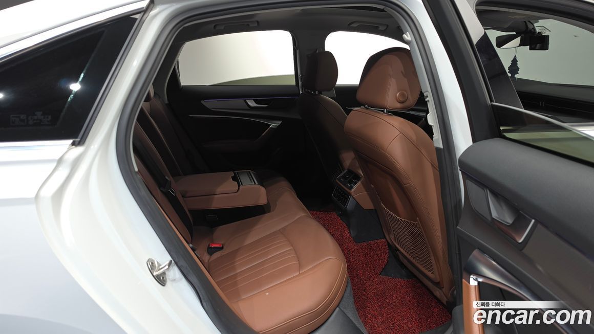 Audi A6 2021