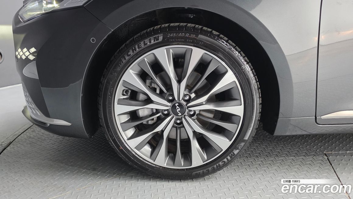 Kia K8 2024