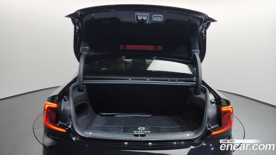 Volvo S90 2021