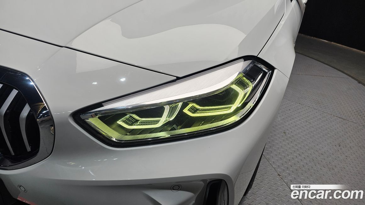 BMW 1-Series 2021