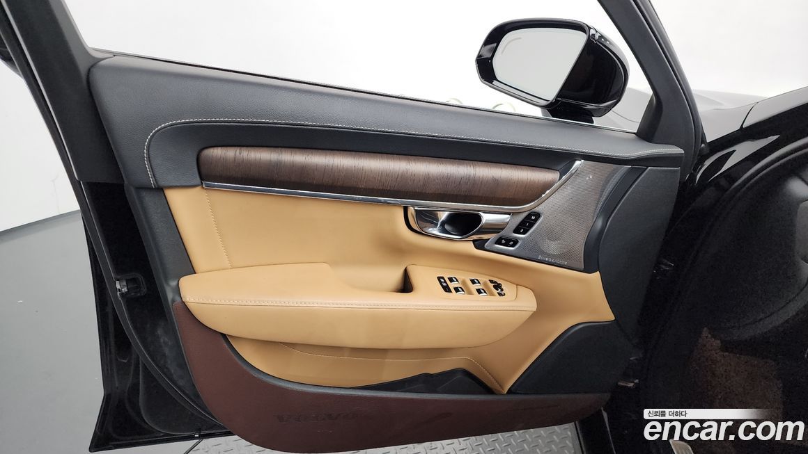 Volvo S90 2021