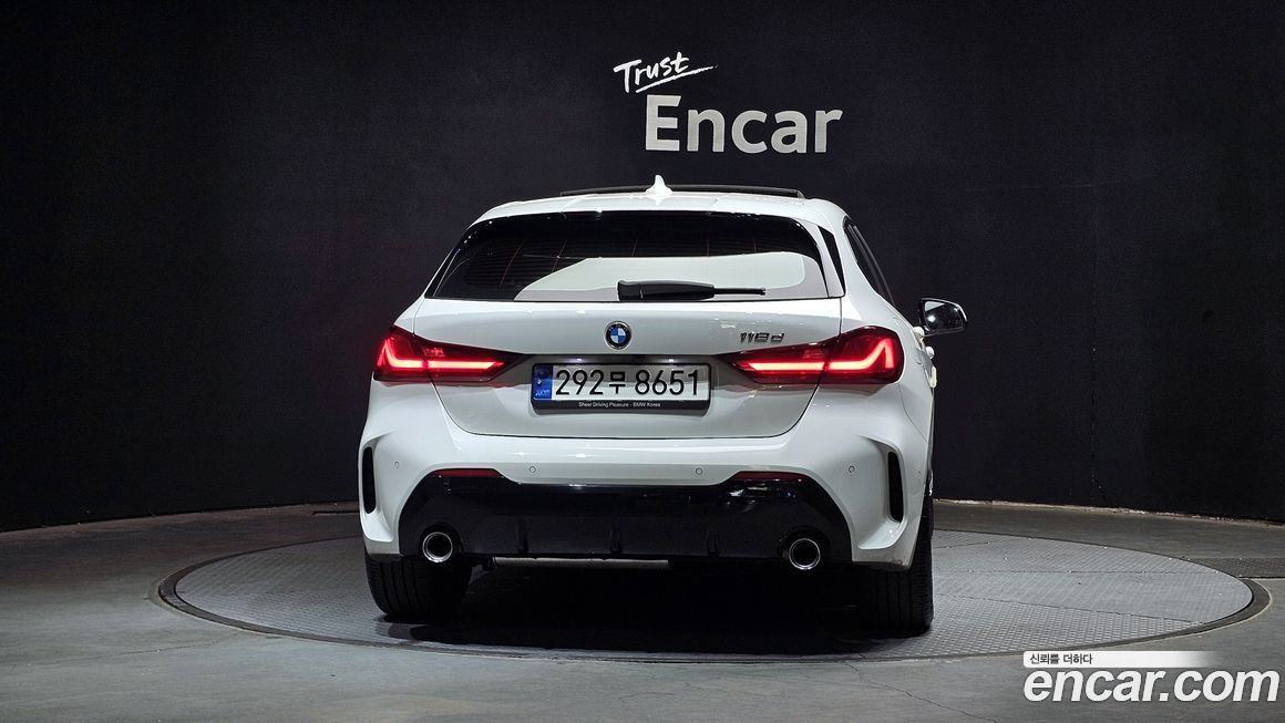 BMW 1-Series 2021