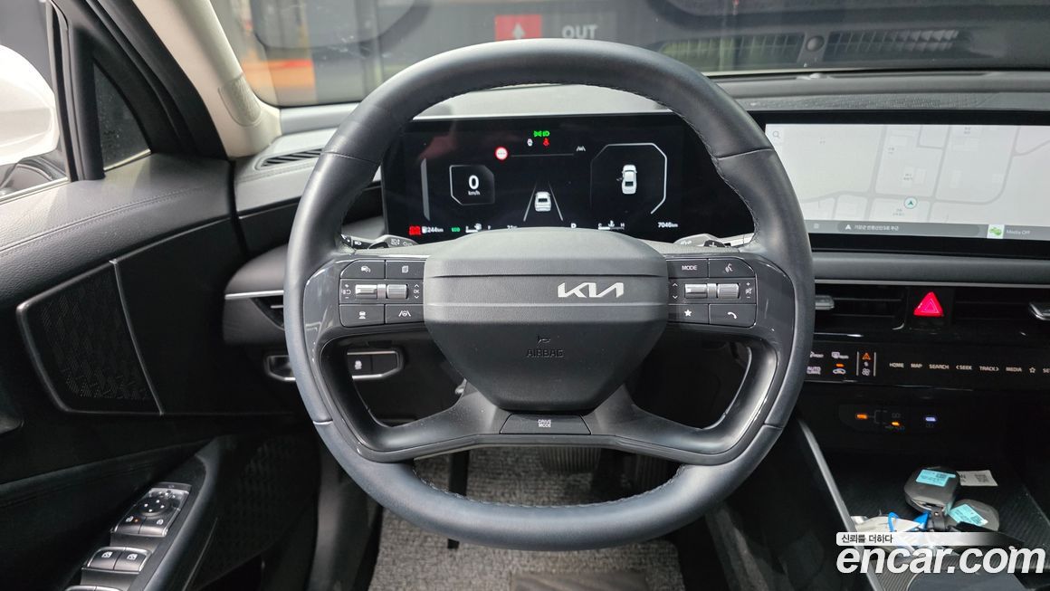 Kia K8 2025