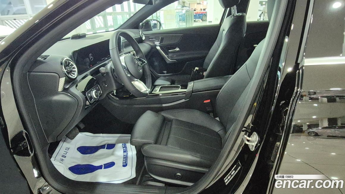 Mercedes-Benz A-Class 2024