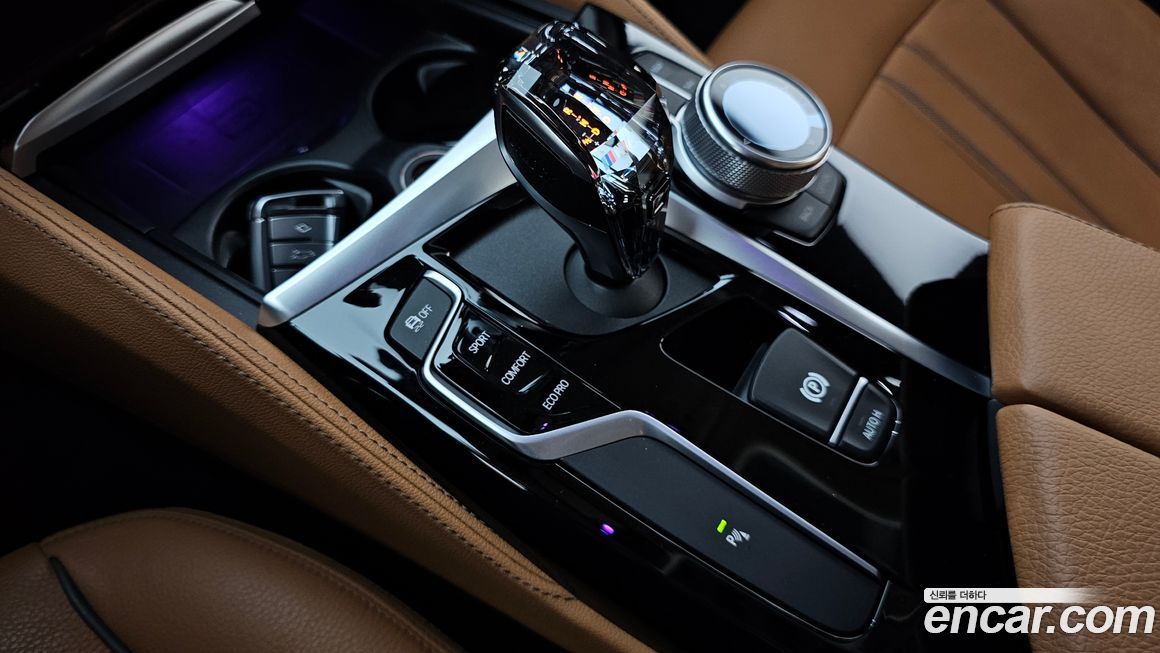 BMW 5-Series 2020