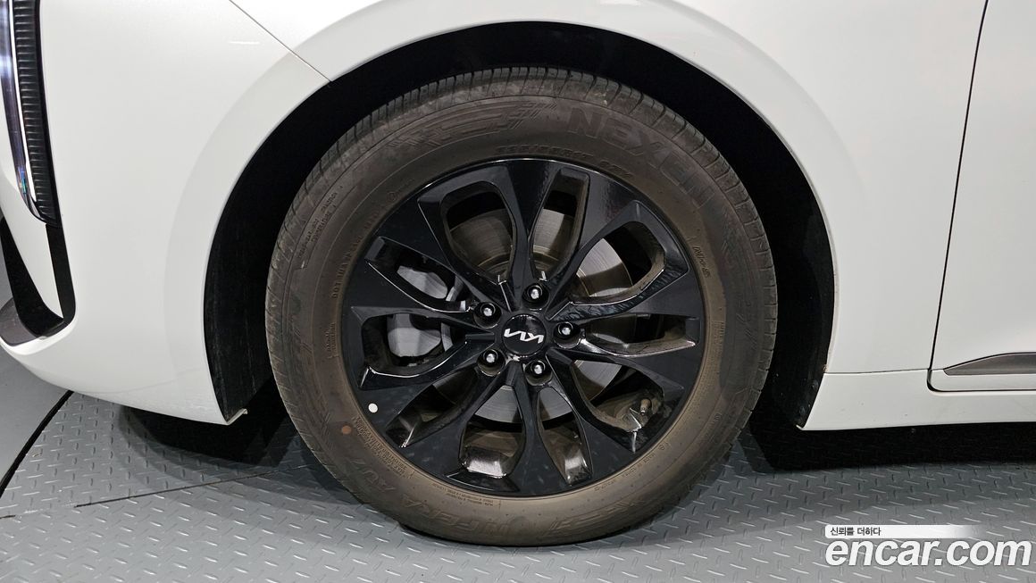 Kia K8 2025
