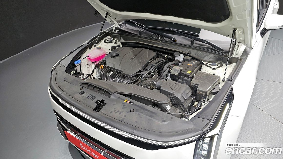 Kia K8 2025
