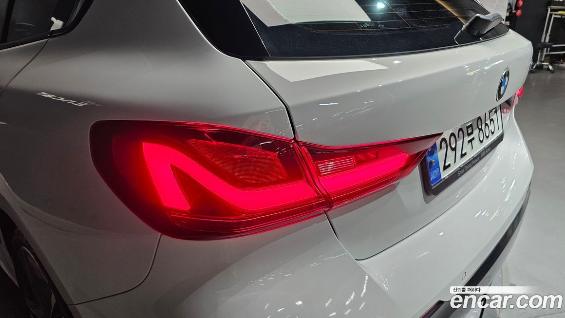 BMW 1-Series 2021