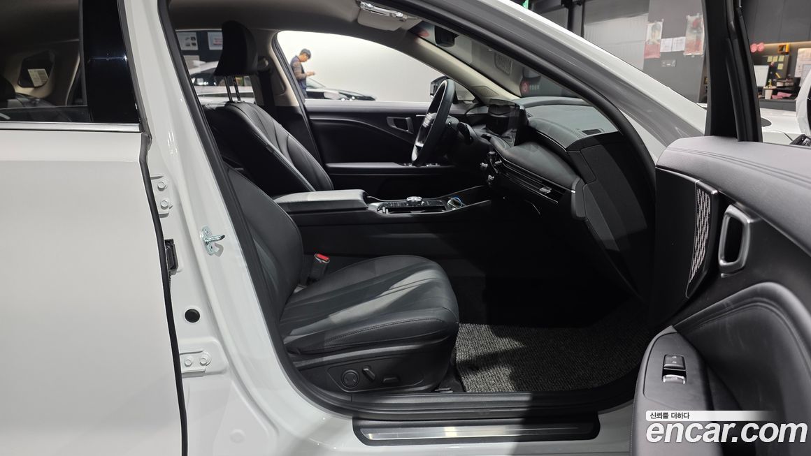 Kia K8 2025