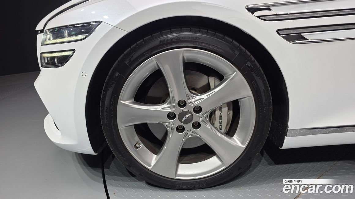 Genesis G80 2021