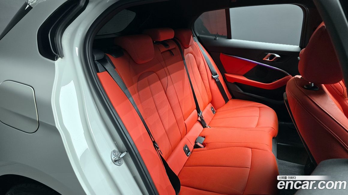 BMW 1-Series 2021
